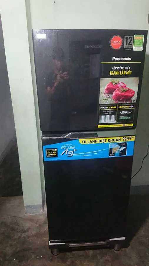 Khách hàng review Tủ lạnh Panasonic Inverter 234 lít NR-TV261BPKV 83