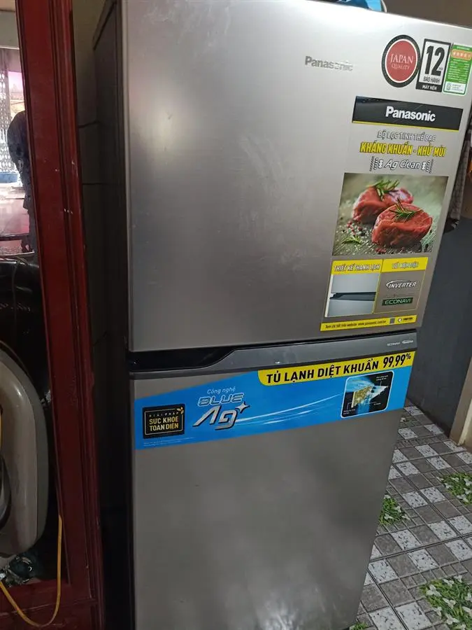 Khách hàng review Tủ lạnh Panasonic Inverter 234 lít NR-TV261APSV 64