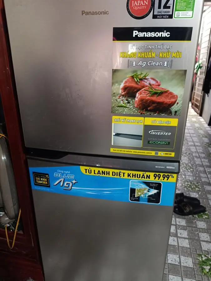 Khách hàng review Tủ lạnh Panasonic Inverter 234 lít NR-TV261APSV 63