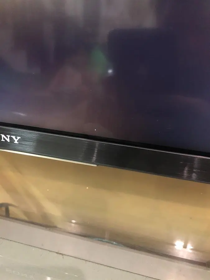 Khách hàng review Android Tivi Sony 4K 43 inch KD-43X8000H 2