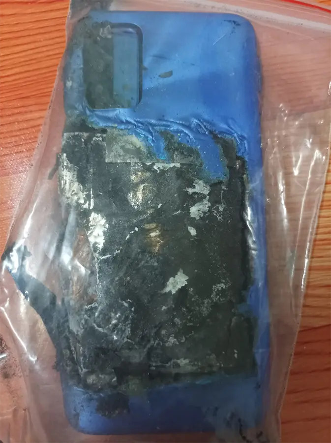 Khách hàng review Điện thoại Xiaomi Redmi 9T (6GB/128GB) 1