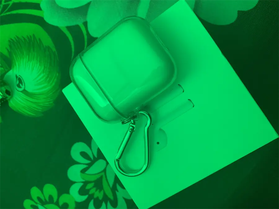 Khách hàng review Tai nghe Bluetooth AirPods 2 Lightning Charge Apple MV7N2 66