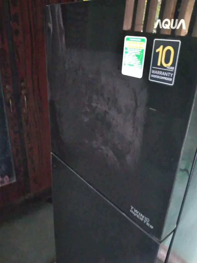 Khách hàng review Tủ lạnh Aqua Inverter 235 lít AQR-IG248EN (GB) 2