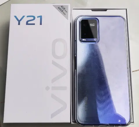 Khách hàng review Điện thoại Vivo Y21 17