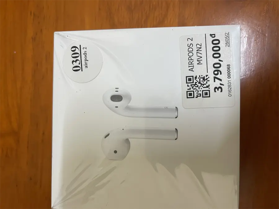 Khách hàng review Tai nghe Bluetooth AirPods 2 Lightning Charge Apple MV7N2 61