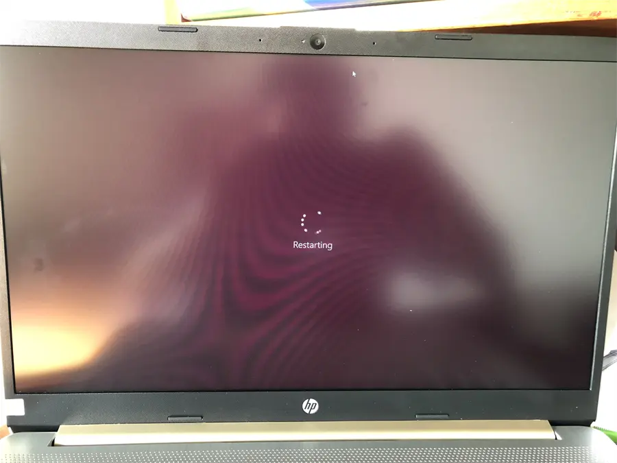 Khách hàng review Laptop HP 15s fq2556TU i7 1165G7/8GB/512GB/Win10 (46M24PA) 6