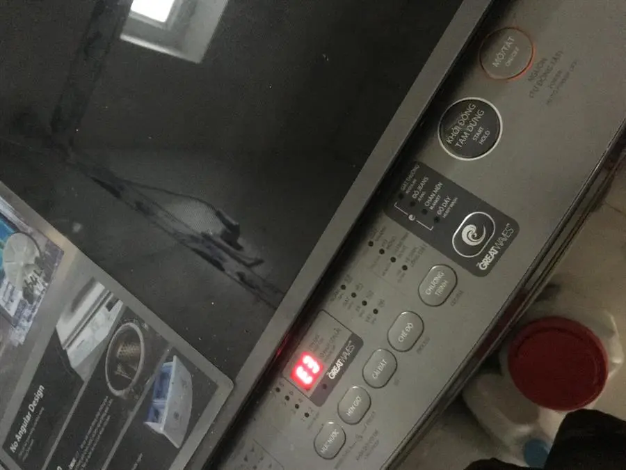 Khách hàng review Máy giặt Toshiba 9 kg AW-K1005FV(SG) 8
