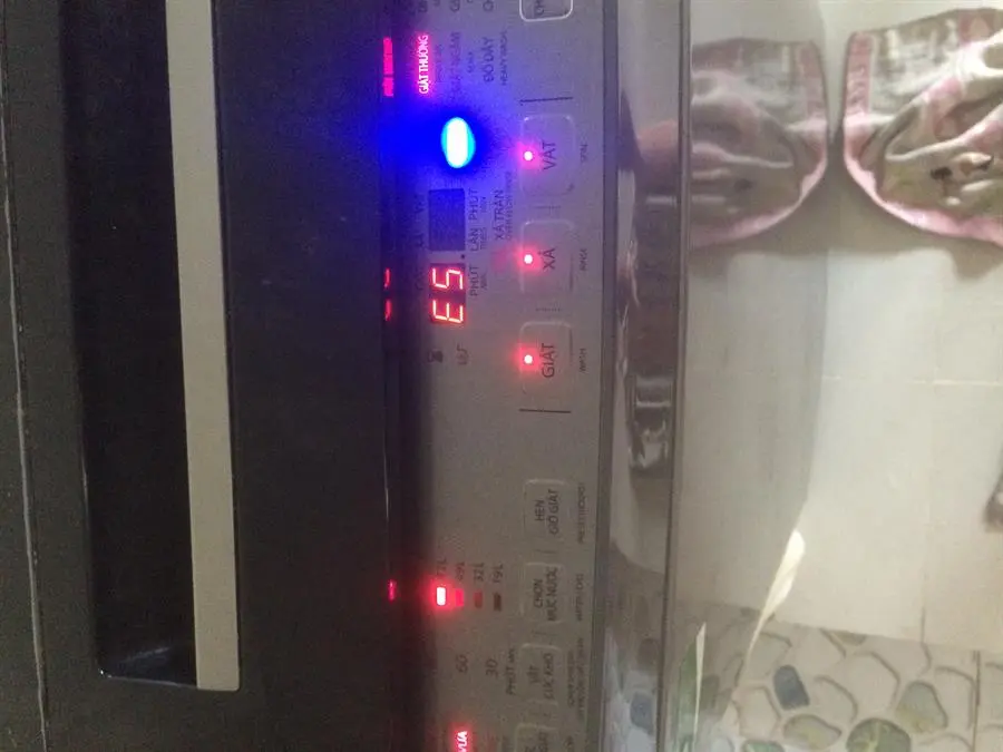 Khách hàng review Máy giặt Toshiba Inverter 11 kg AW-DUH1200GV 1