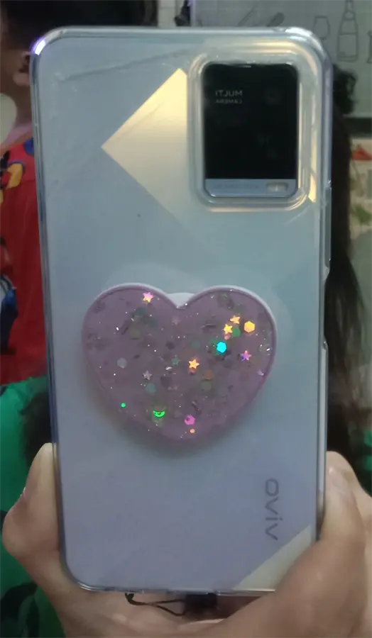 Khách hàng review Điện thoại Vivo Y21 16
