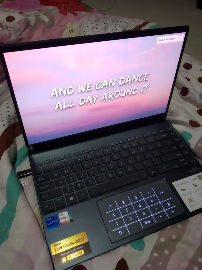 Khách hàng review Laptop Asus ZenBook UX325EA i5 1135G7/8GB/512GB/OLED/Cáp/Túi/Win10 (KG363T) 4