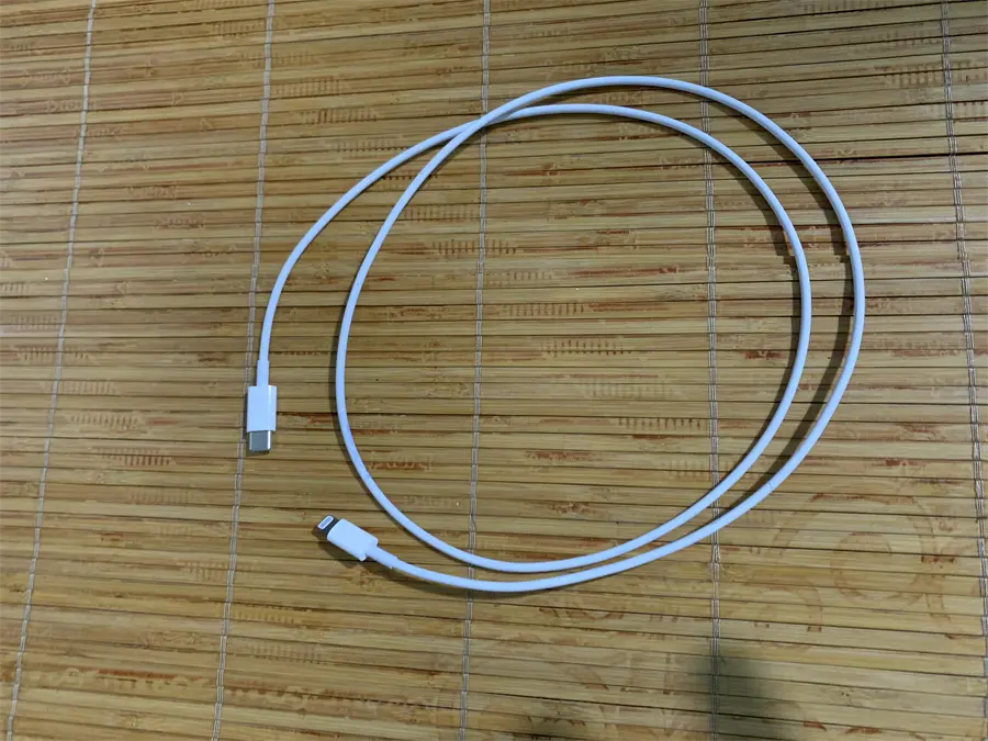 Khách hàng review Cáp Type C- Lightning 1m Apple MX0K2 Trắng 1
