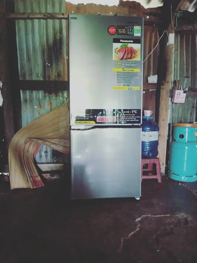 Khách hàng review Tủ lạnh Panasonic Inverter 255 lít NR-BV280QSVN 90