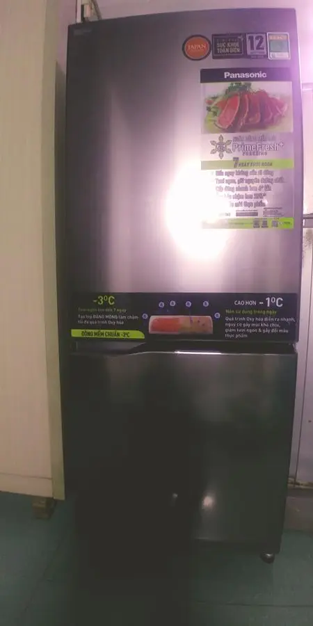 Khách hàng review Tủ lạnh Panasonic Inverter 255 lít NR-BV280QSVN 84