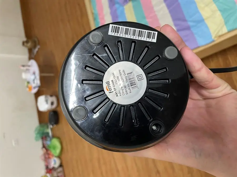 Khách hàng review Máy ép chậm Ferroli FSJ-150M 7