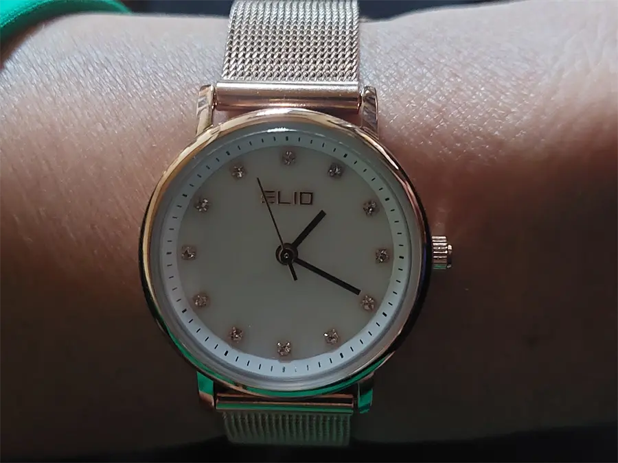Khách hàng review Đồng hồ ELIO Nàng Thơ 28 mm Nữ ES058-01 9