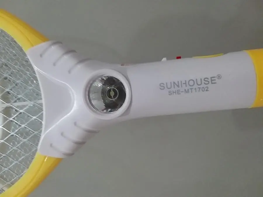 Khách hàng review Vợt muỗi Sunhouse SHE-MT1702 16