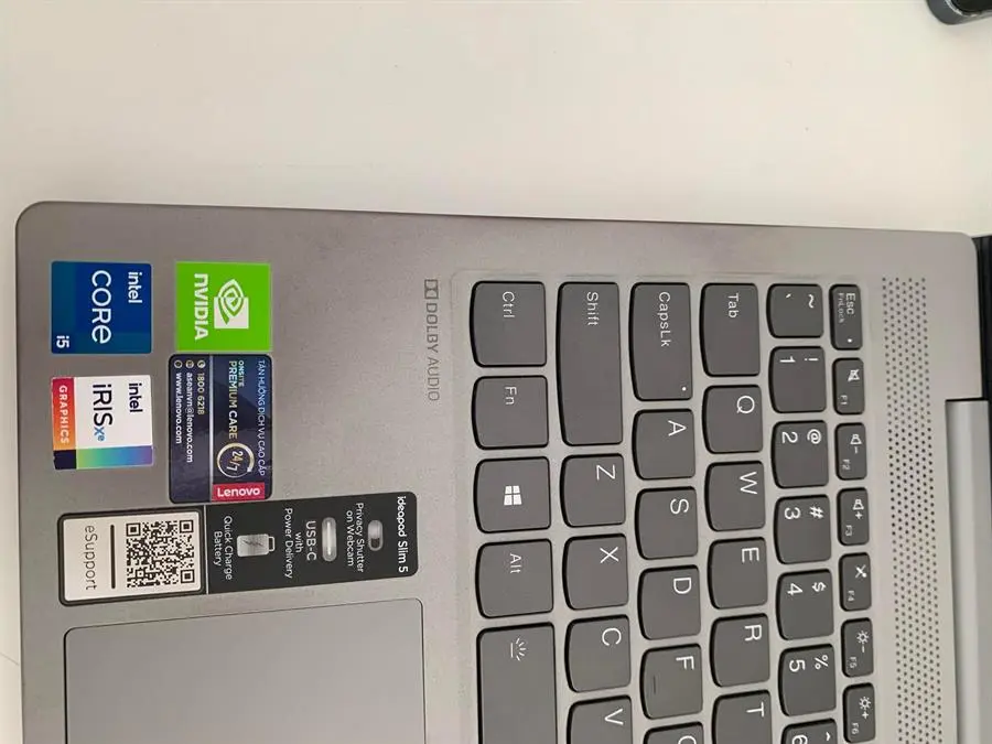 Khách hàng review Laptop Lenovo Ideapad 5 15ITL05 i5 1135G7/8GB/512GB/2GB MX450/Win10 (82FG00P5VN) 1