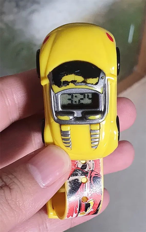 Khách hàng review Đồng hồ SKMEI 26 mm Trẻ em SK-1241 1
