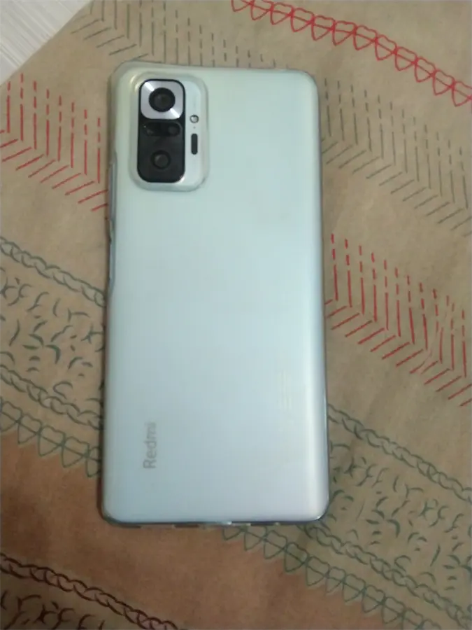 Khách hàng review Điện thoại Xiaomi Redmi Note 10 Pro (8GB/128GB) 18