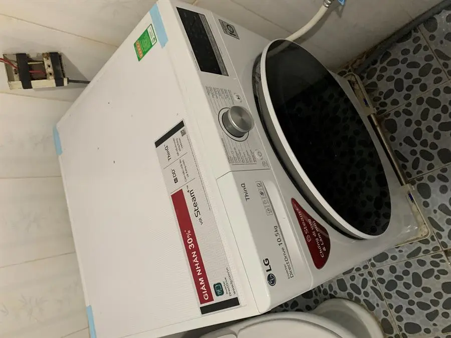 Khách hàng review Máy giặt LG AI DD Inverter 10.5 kg FV1450S3W2 20