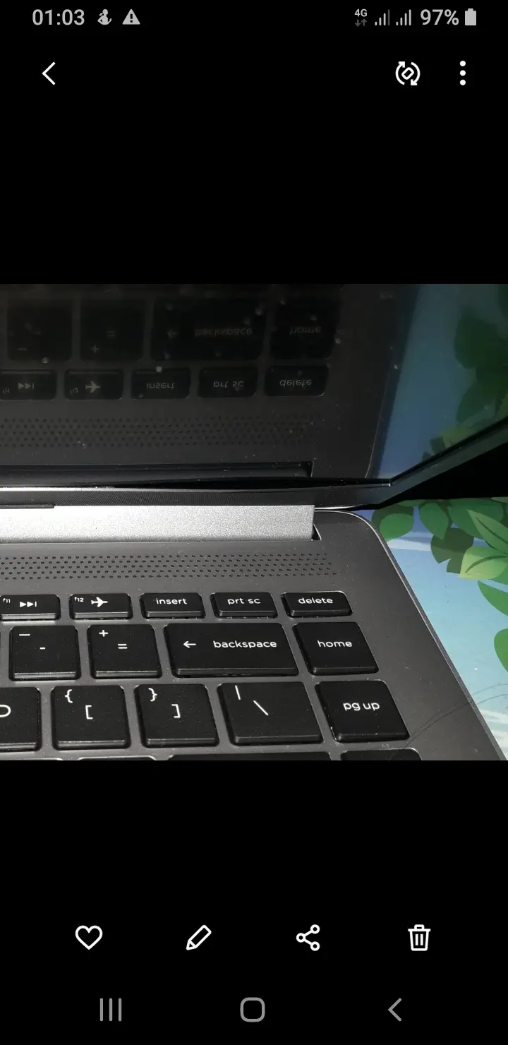 Khách hàng review Laptop HP 240 G8 i5 1135G7/8GB/512GB/Win10 (518V7PA) 4