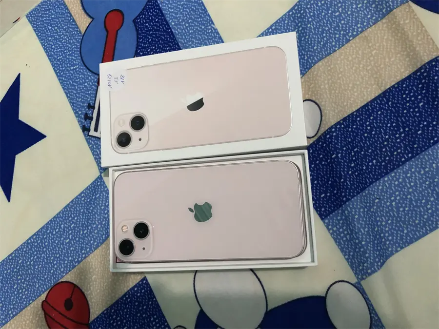 Khách hàng review Điện thoại iPhone 13 128GB 63