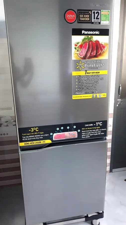 Khách hàng review Tủ lạnh Panasonic Inverter 255 lít NR-BV280QSVN 75
