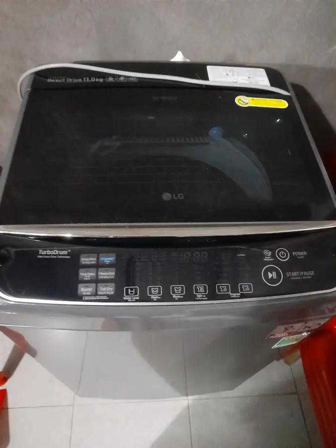 Khách hàng review Máy giặt LG Inverter 11 kg TH2111DSAB 14