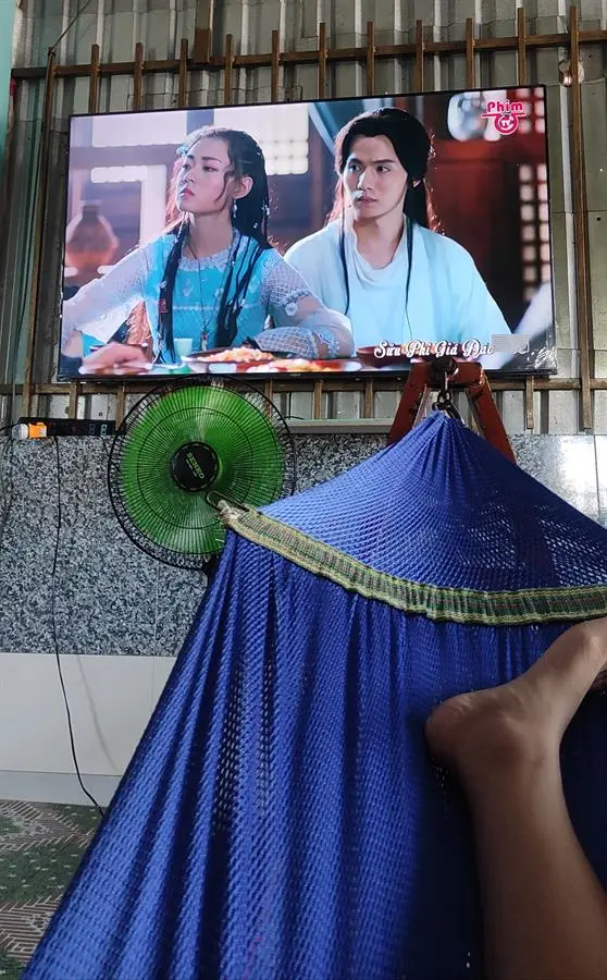 Khách hàng review Android Tivi AQUA 4K 65 inch LE65AQT6600UG 2