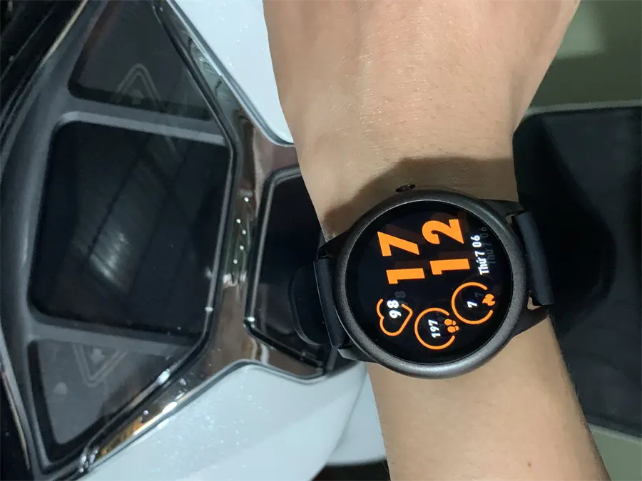 Khách hàng review Đồng hồ thông minh BeU Active 1 45mm Đen 27