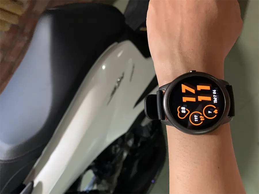 Khách hàng review Đồng hồ thông minh BeU Active 1 45mm Đen 28