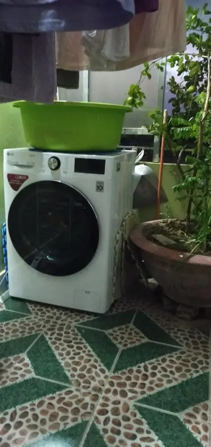 Khách hàng review Máy giặt LG Inverter 9 kg FV1409S2W 7