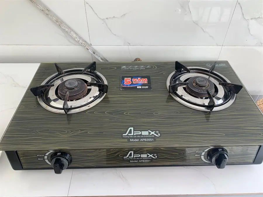 Khách hàng review Bếp ga đôi Apex APB3551 4