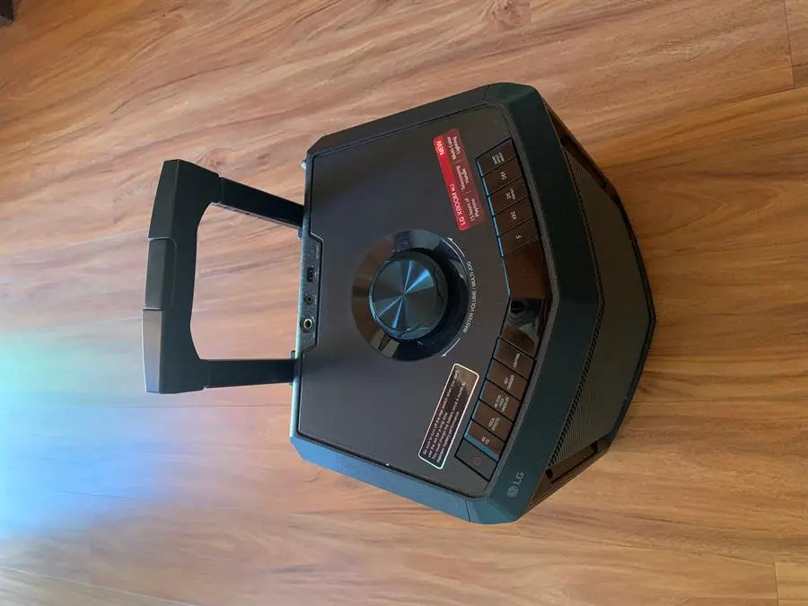 Khách hàng review Loa kéo karaoke LG RL2 50W 9