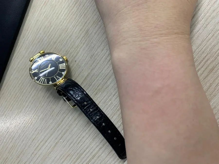 Khách hàng review Đồng hồ ANNE KLEIN 34.1 mm Nữ AK/1396BMBK 1