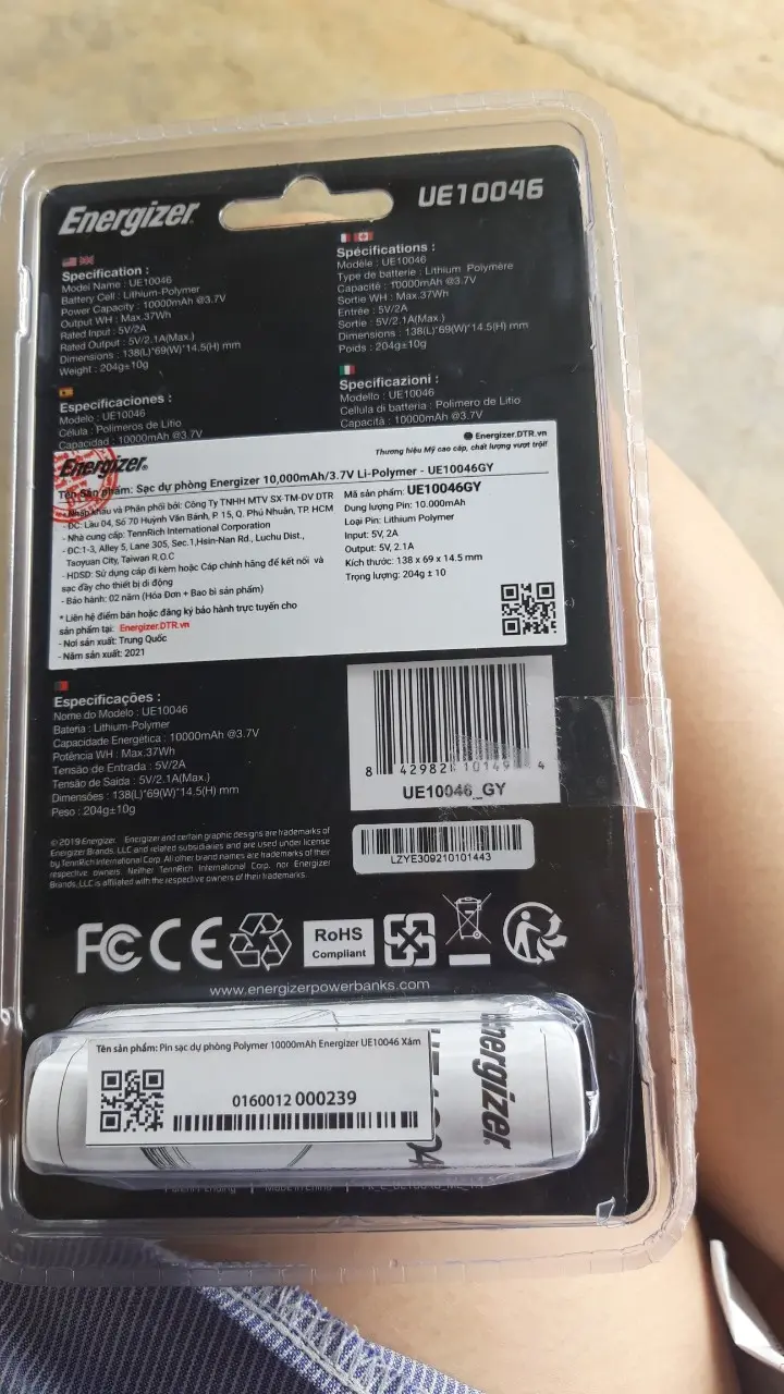 Khách hàng review Pin sạc dự phòng Polymer 10.000 mAh 10.5W Energizer Chiến Binh II UE10046 7