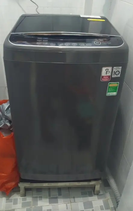 Khách hàng review Máy giặt LG Inverter 11 kg TH2111DSAB 13