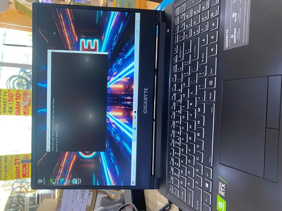 Khách hàng review Laptop GIGABYTE Gaming G5 i5 11400H/16GB/512GB/4GB RTX3050Ti/144Hz/Win10 (51S1123SH) 2
