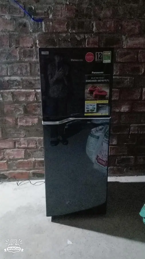 Khách hàng review Tủ lạnh Panasonic Inverter 188 lít NR-BA229PKVN 232