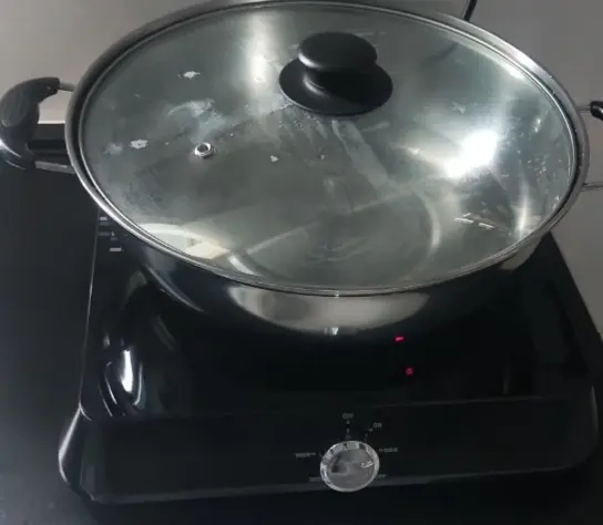 Khách hàng review Bếp từ Midea MI-K1917EF Đen 13