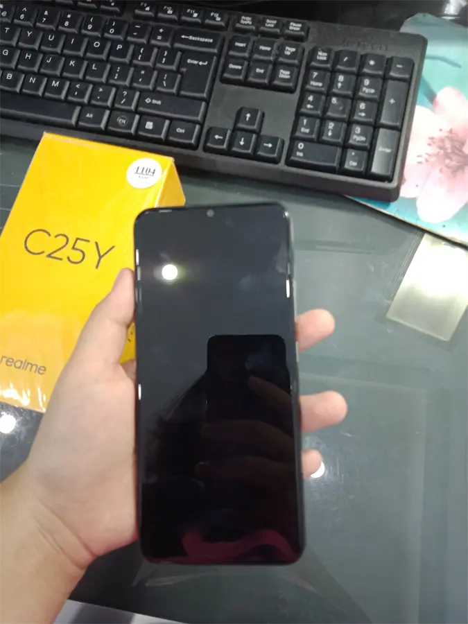Khách hàng review Điện thoại realme C25Y 128GB 3