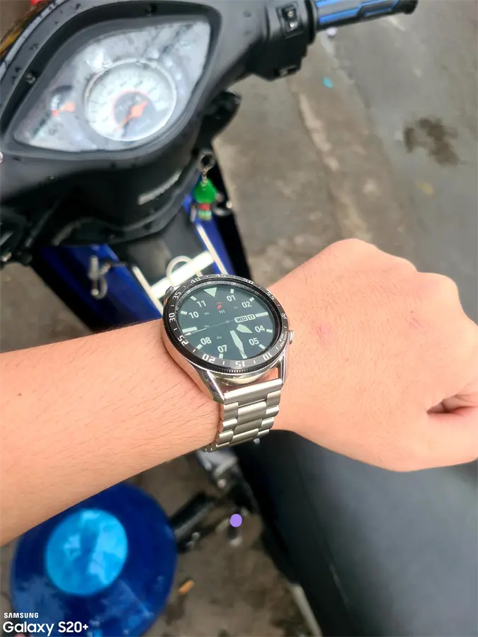 Khách hàng review Đồng hồ thông minh Samsung Galaxy Watch 3 45mm 8