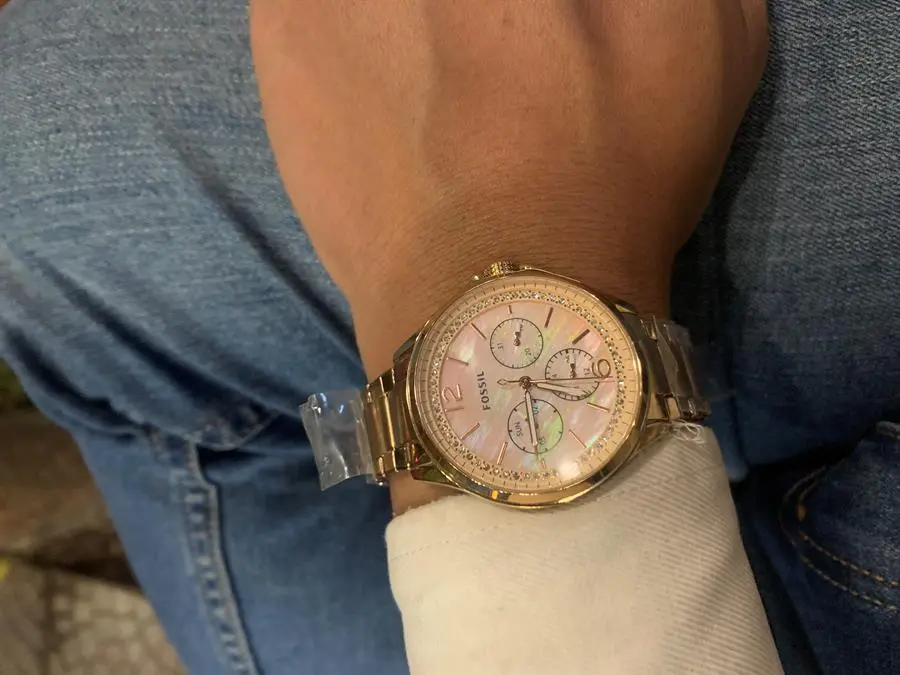 Khách hàng review Đồng hồ FOSSIL 38 mm Nữ ES4779 1