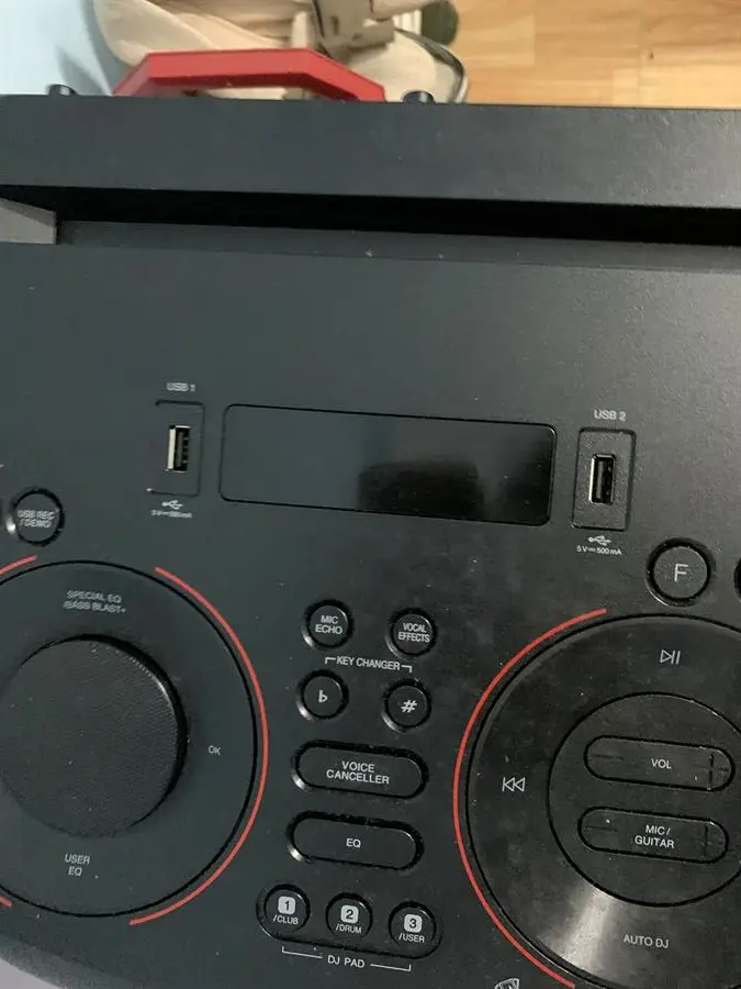 Khách hàng review Loa điện karaoke LG Xboom RN7 500W 5