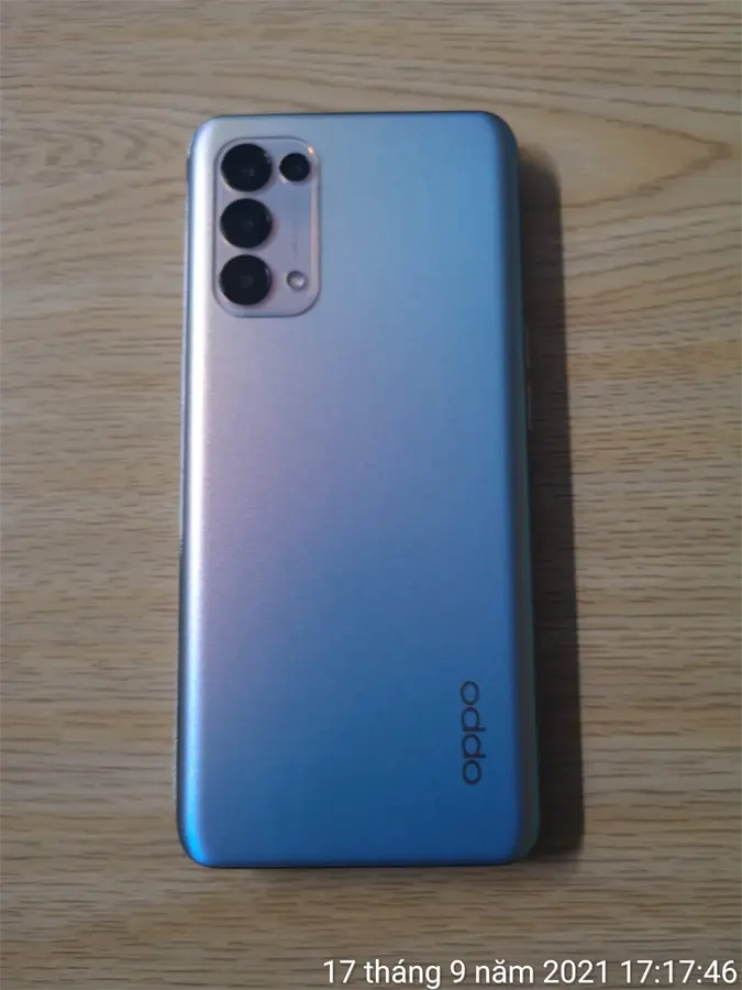 Khách hàng review Điện thoại OPPO Reno5 2