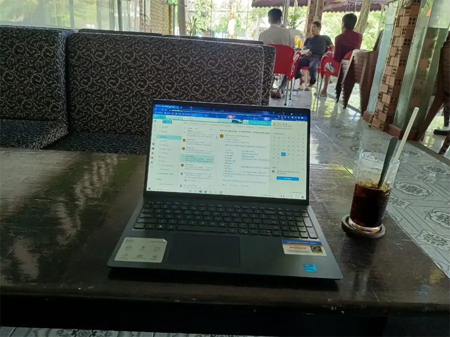 Khách hàng review Laptop Dell Inspiron 15 3511 i3 1115G4/4GB/256GB/OfficeH 4