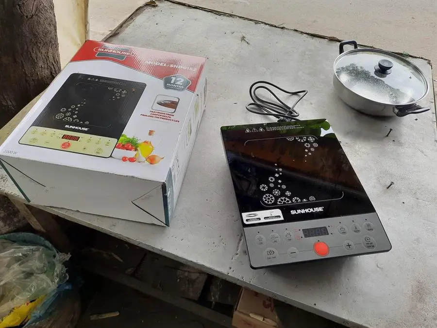 Khách hàng review Bếp từ Sunhouse SHD 6152 1