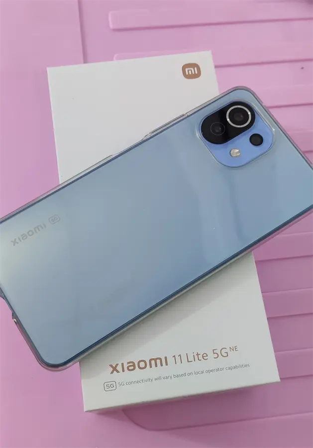 Khách hàng review Điện thoại Xiaomi 11 Lite 5G NE 28