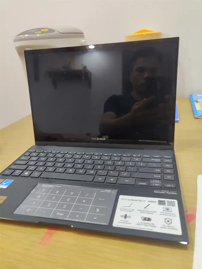 Khách hàng review Laptop Asus ZenBook Flip UX363EA i7 1165G7/16GB/512GB/OLED/Touch/Pen/Cáp/Túi/Win10 (HP163T) 1