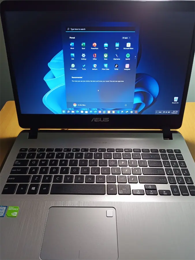 Khách hàng review Laptop Asus VivoBook X507UF i5 8250U/4GB/1TB/MX130/Win10 (EJ121T) 2